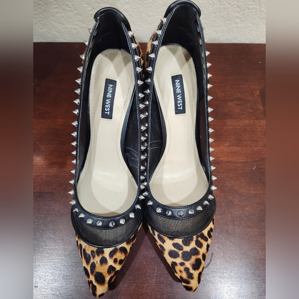 Nine West Erian pointy toe, leopard pumps